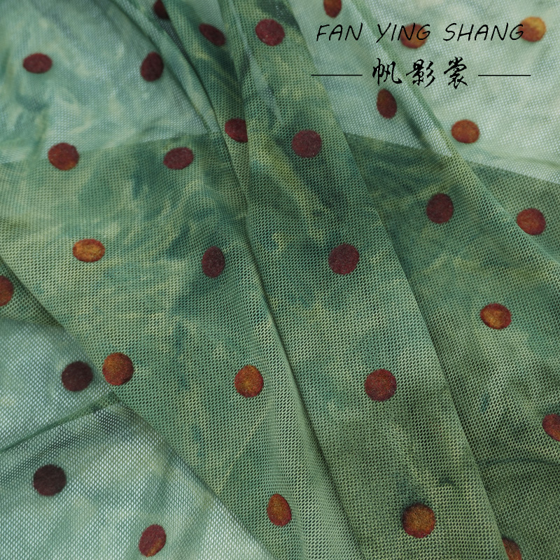 The Green Polka Dot Mesh Tie-D - Sewing Tie Dye recensie en prijs