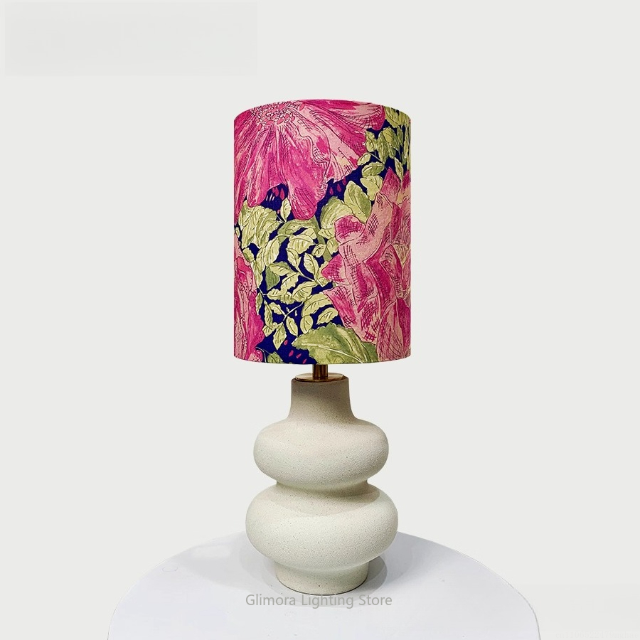 Liberty Fabric Table Lamp: Imp - Century Textile & Sewing Supply Avenue C North Saskatoon Sk recensie en prijs