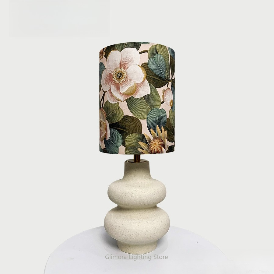 Liberty Fabric Table Lamp: Imp - Century Textile & Sewing Supply Avenue C North Saskatoon Sk recensie en prijs