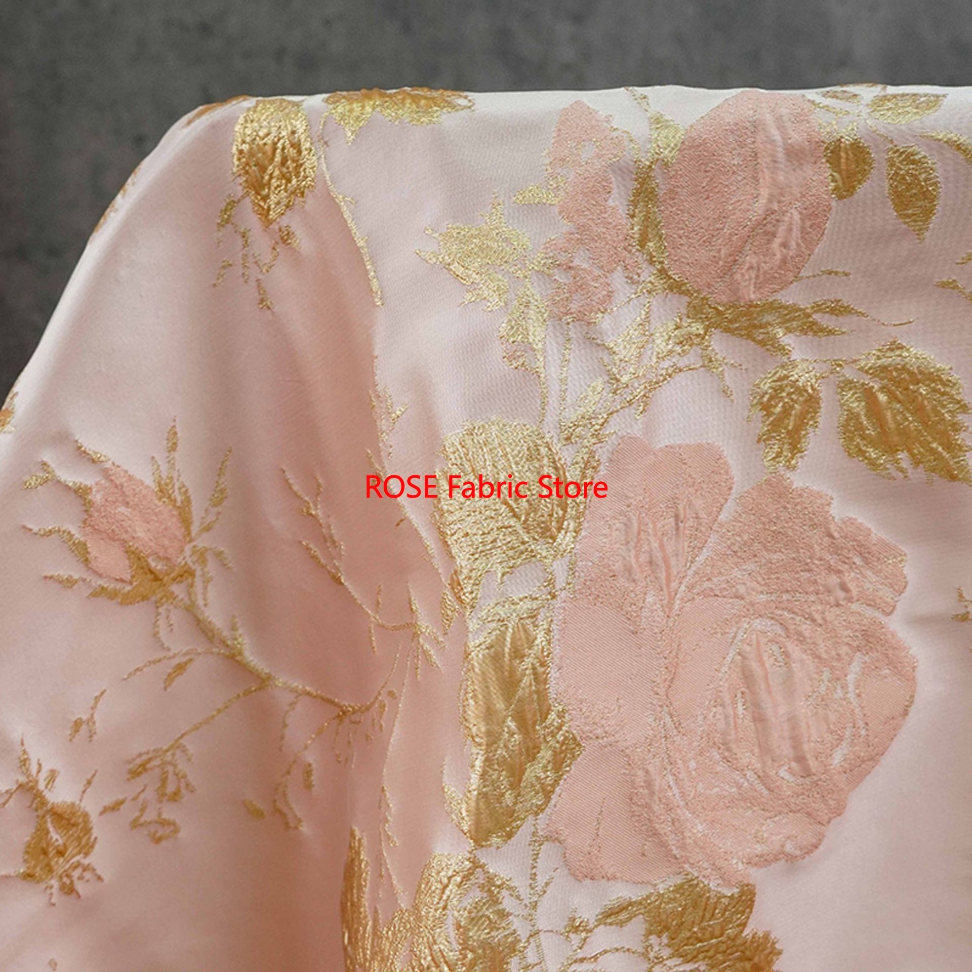 1 meter 3D Relief Gold Silk Fl - Sewing Vest recensie en prijs