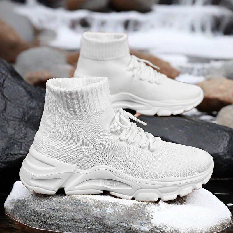 Laced Key Height Women's Boot  - Sewing Knit recensie en prijs