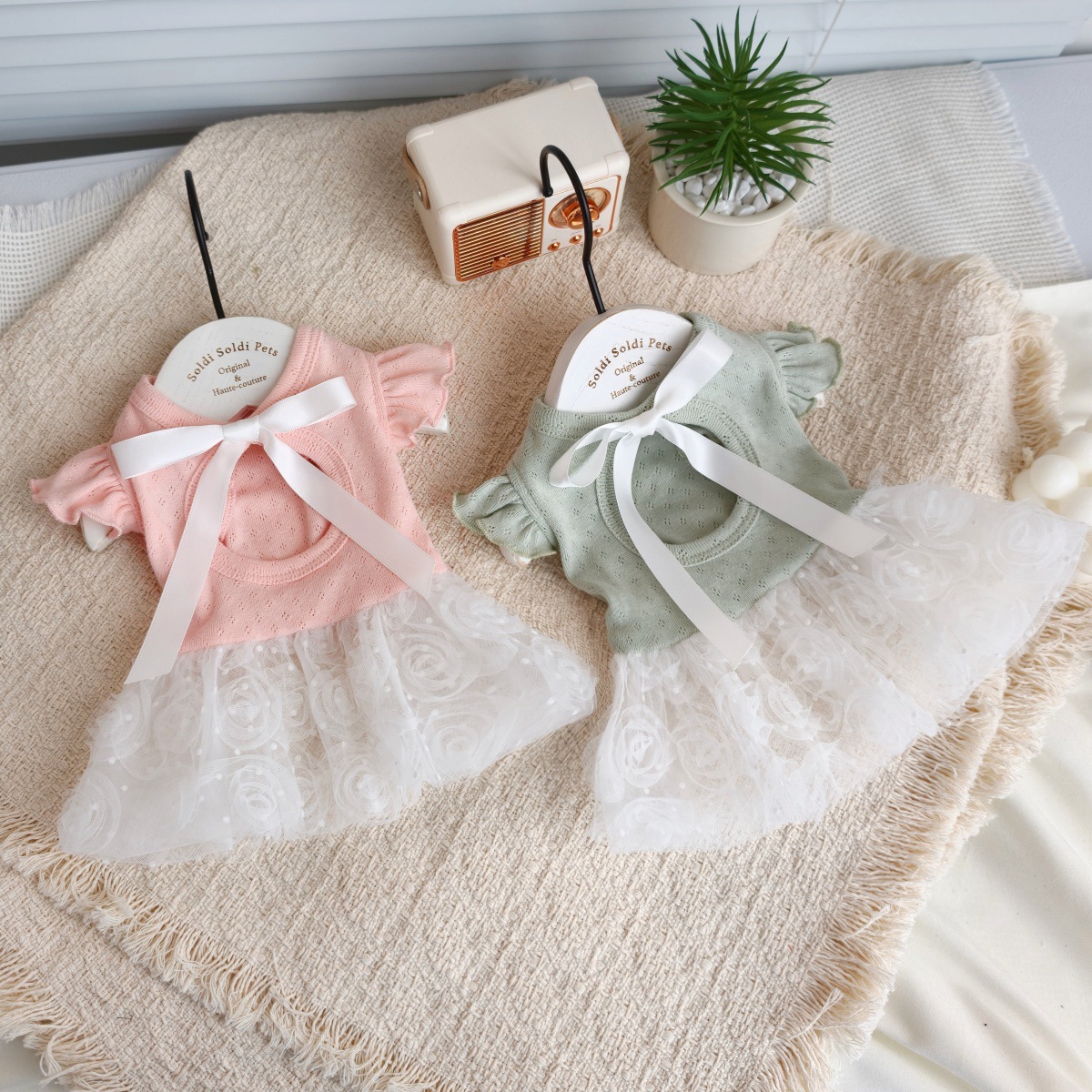 Pet Mesh Patchwork Dress Sweet - Sewing Vest recensie en prijs